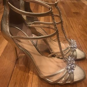 BADGLEY MISCHKA Embellished Sandal Size 9.5